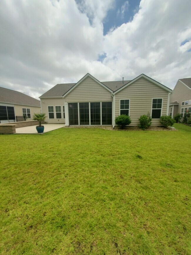 Building Photo - The Farm in Carolina Forest