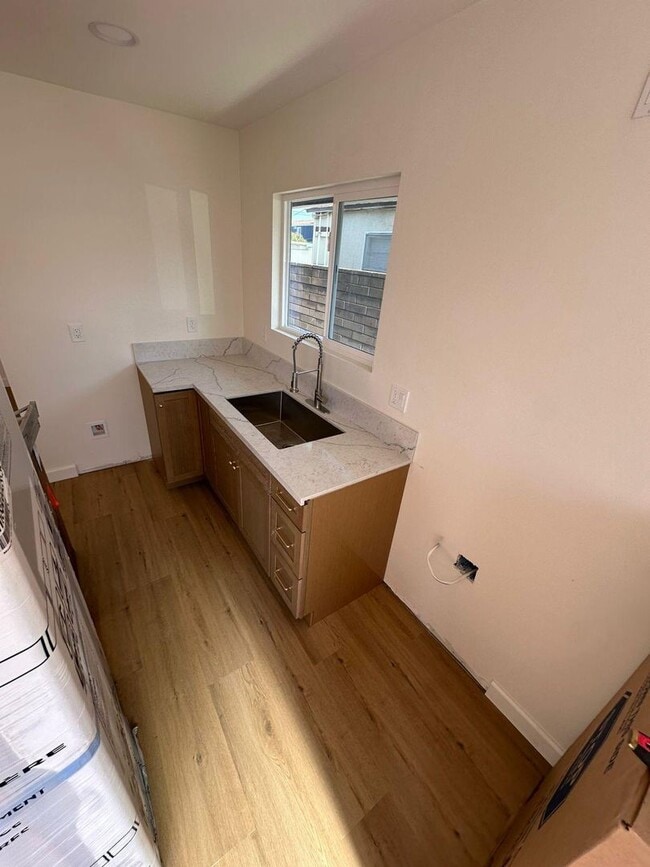 Building Photo - 1 Br 1 ba Home For Rent in Imperial Beach.