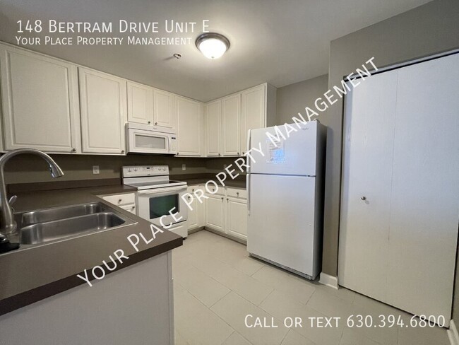 Building Photo - Spotless RANCH 2 Bed, 2 Bath Condo With 1 ...