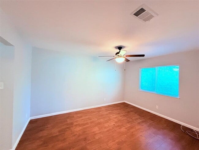 Building Photo - 914 Beaver Trail