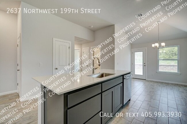 Building Photo - 2637 NW 199th St