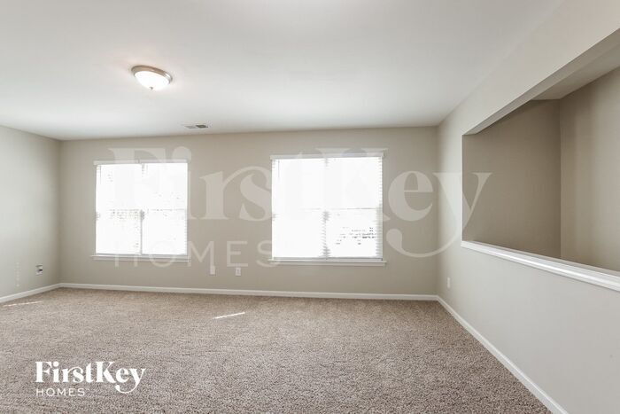 Building Photo - 9201 Aloysia Ln