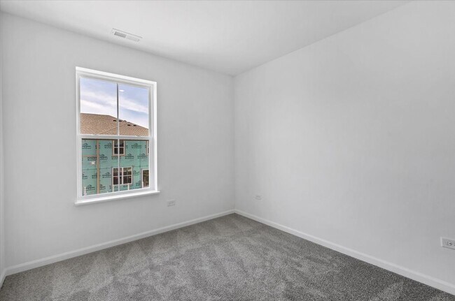 Building Photo - 12402 Tinsley St