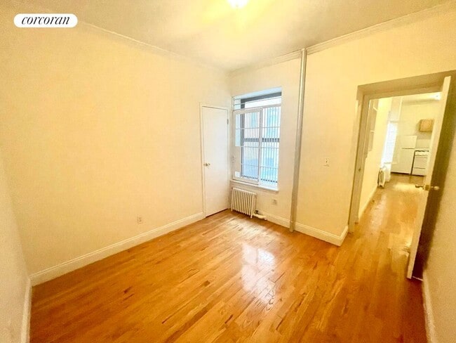 Building Photo - 612 W 137th St