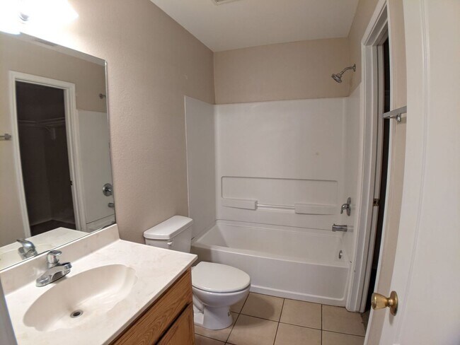 Building Photo - 3613 N Arroyo Park Ln