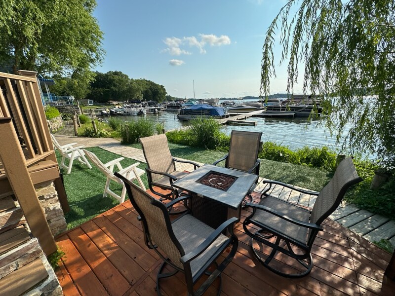 Building Photo - 503 Wilmot Ave