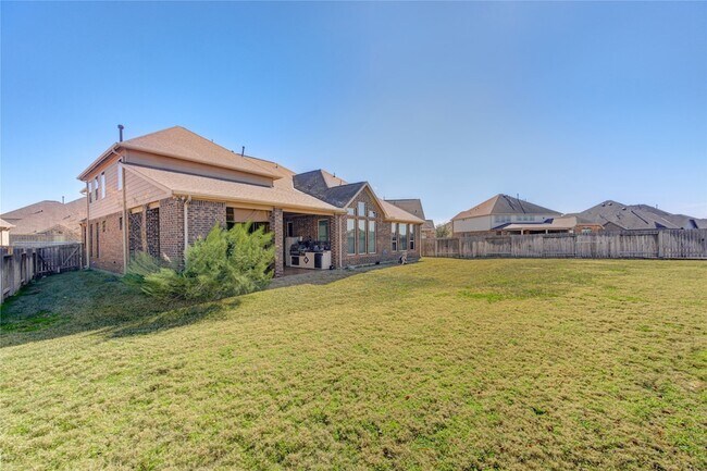 Building Photo - 20411 Fawn Rest Pl
