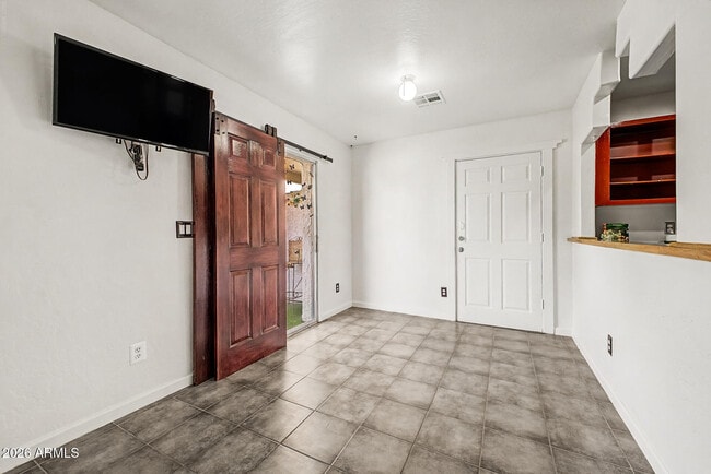 Building Photo - 6116 S Borego Rd