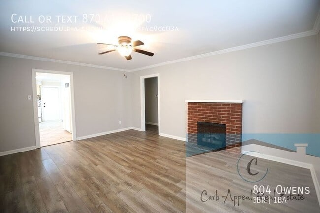 Building Photo - 804 Owens-