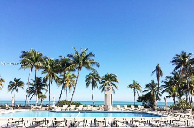 Building Photo - 201 Crandon Blvd