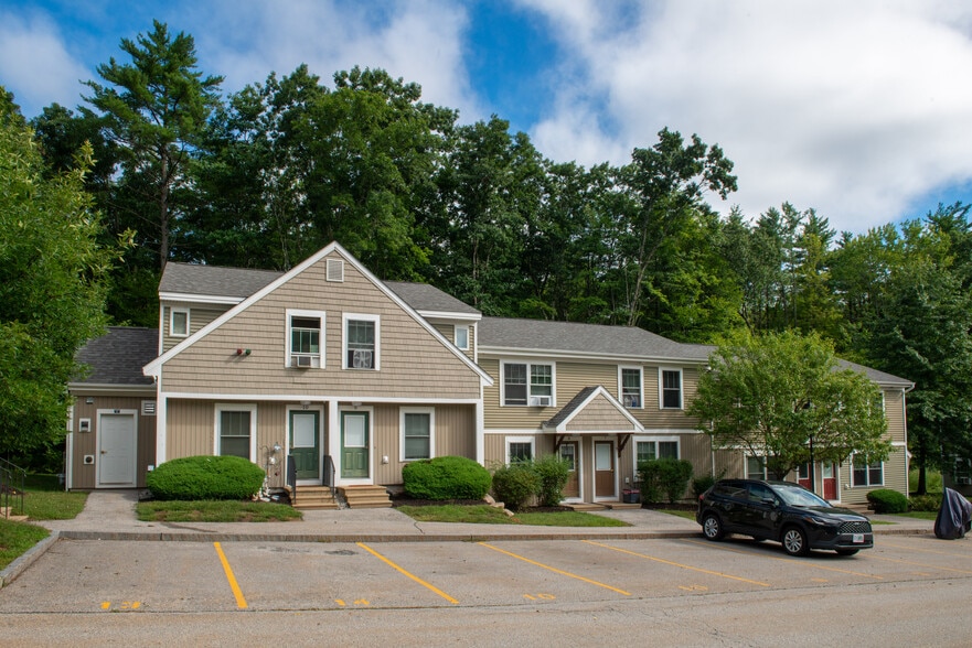 Primary Photo - 15 Parmenter Rd