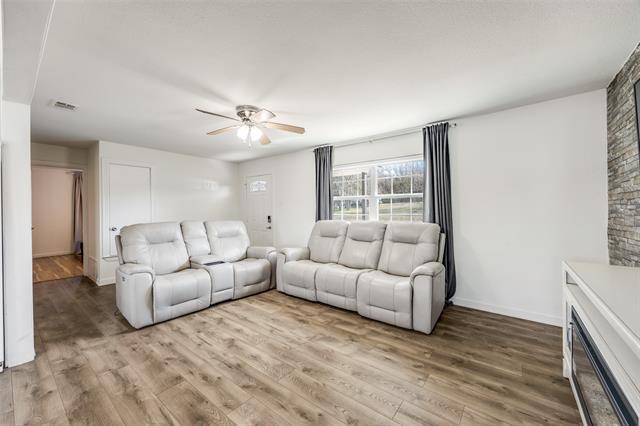 Building Photo - 2245 Co Rd 337