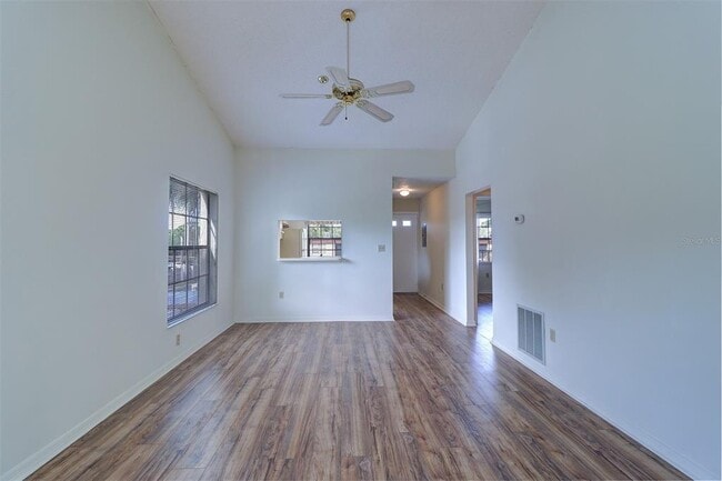 Building Photo - 2400 Winding Creek Blvd