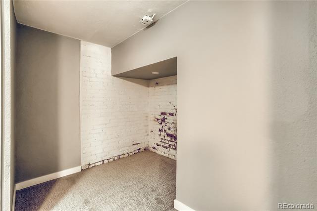 Building Photo - 2607 E 14th Ave