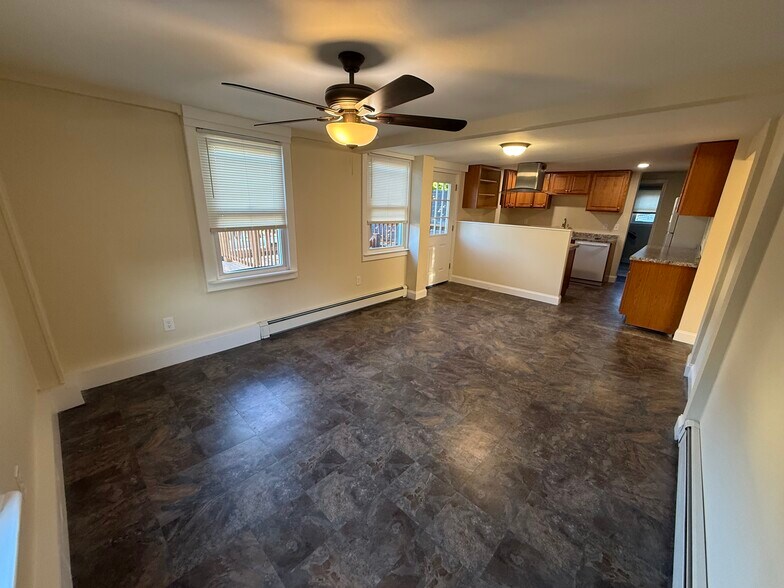 Dining Room - 33 S Elm St