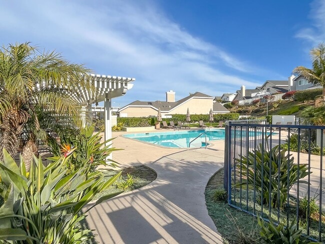 Building Photo - 6908 Quiet Cove Dr