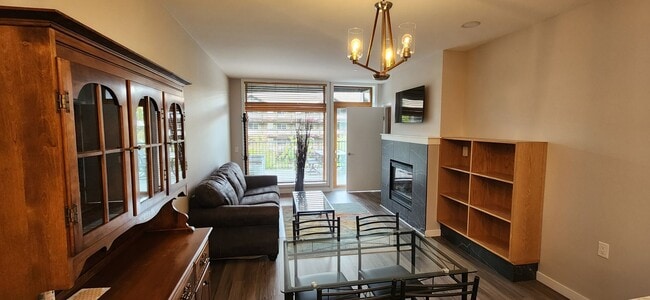 Building Photo - YEAR ROUND 2 Bedroom/2 Bathroom with Amenities Included