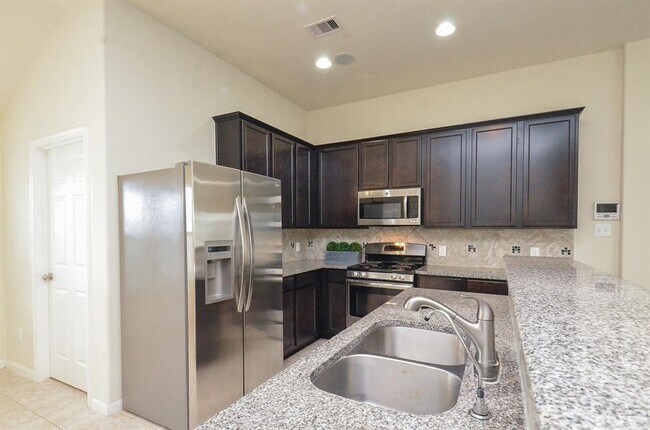 Primary Photo - 21519 Crainfeld Dr