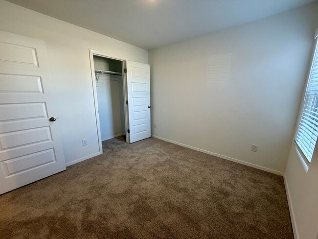 Building Photo - 8826 Preston Wood Dr