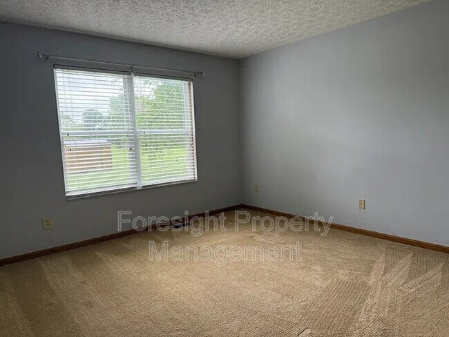 Building Photo - 8742 Firstgate Dr
