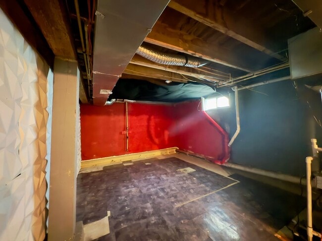 Building Photo - Charming 4 Bedroom/2 Bathroom in Asbury Av...