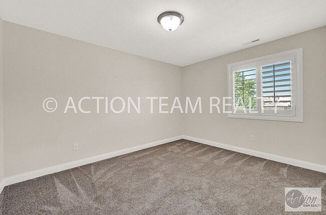 Building Photo - 11166 Del Andrae Ln