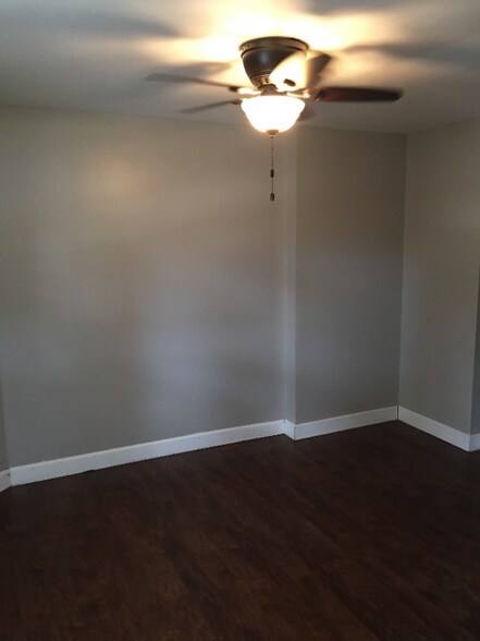 Building Photo - 340 Ellis Ave