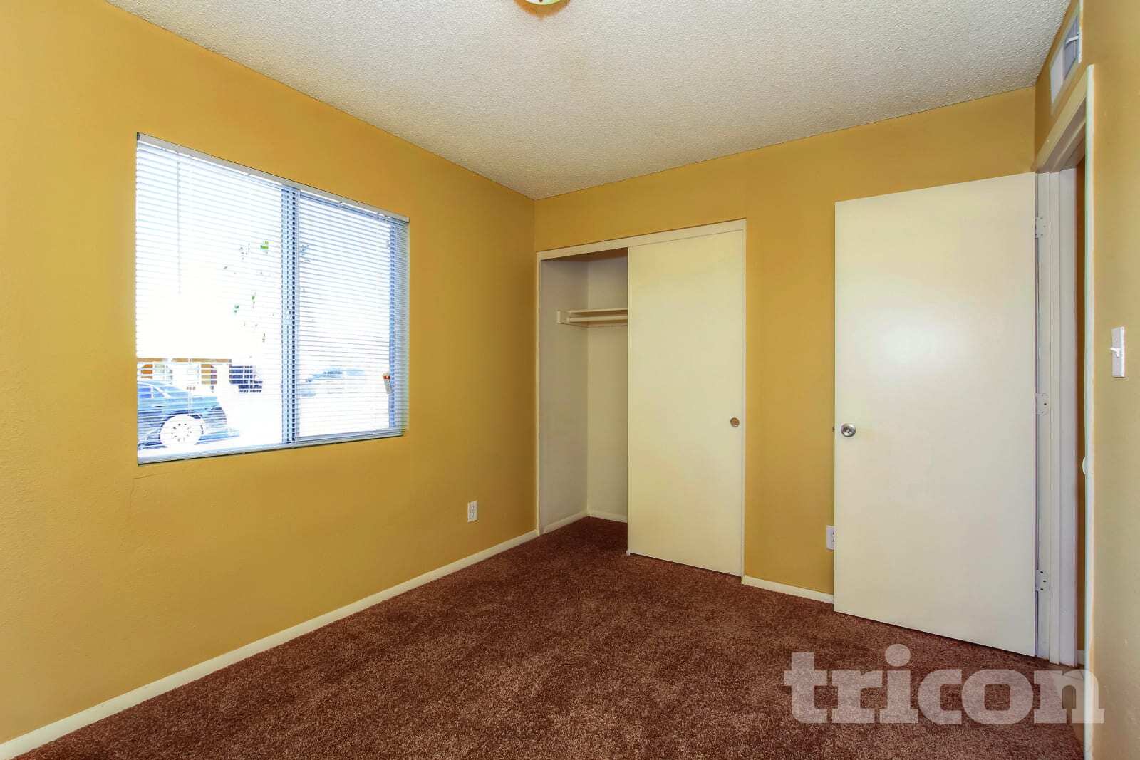 Building Photo - 1949 W Chipman Rd