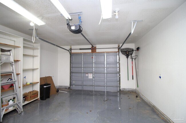 Building Photo - 2007 Marquesas Ln