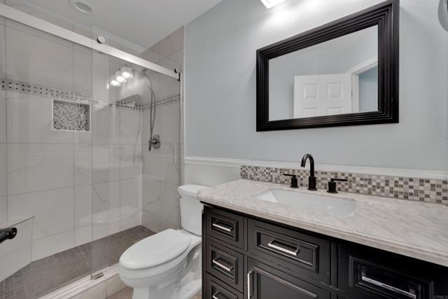 Building Photo - 10140 Palm Glen Dr