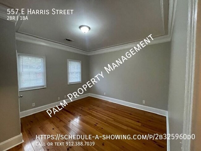 Building Photo - 557 E Harris St