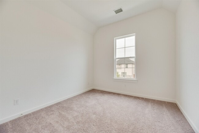 Building Photo - 15543 Fringe Tree Rd