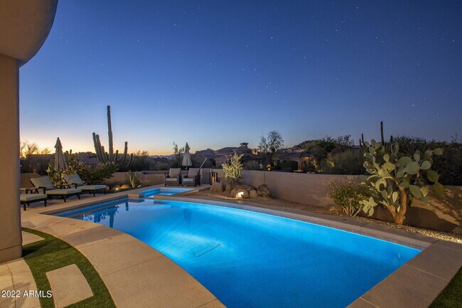 Building Photo - 10448 E Skinner Dr