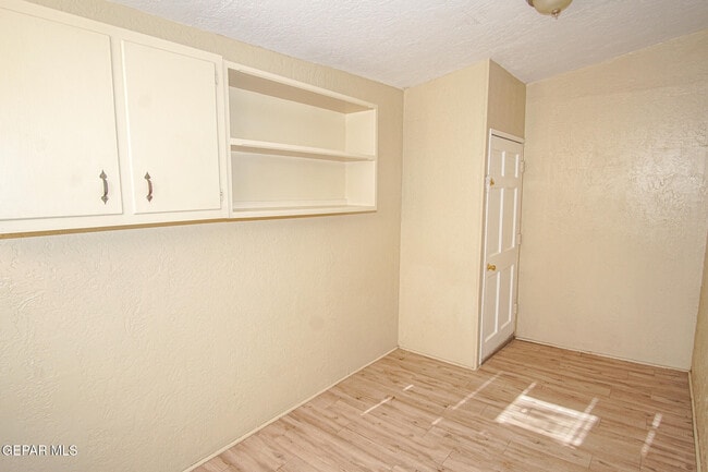 Building Photo - 1419 Wyoming Ave