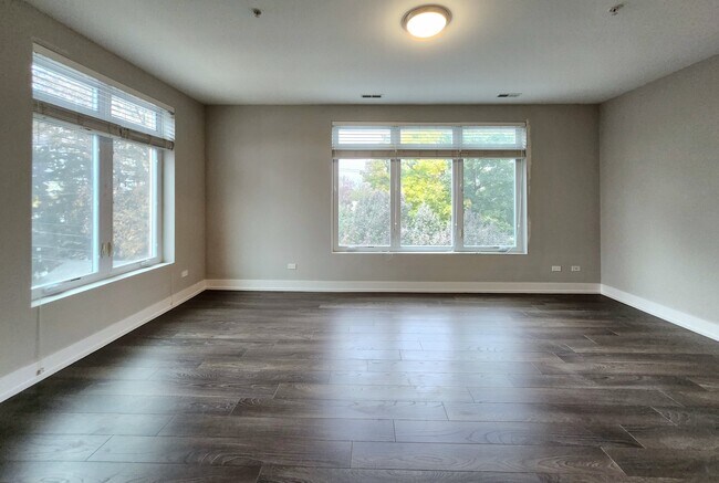 Building Photo - 1202 Waukegan Rd
