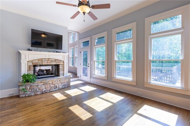 Building Photo - 2360 Manor Creek Ct