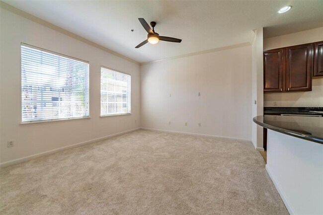 Building Photo - 528 Jasmine Way