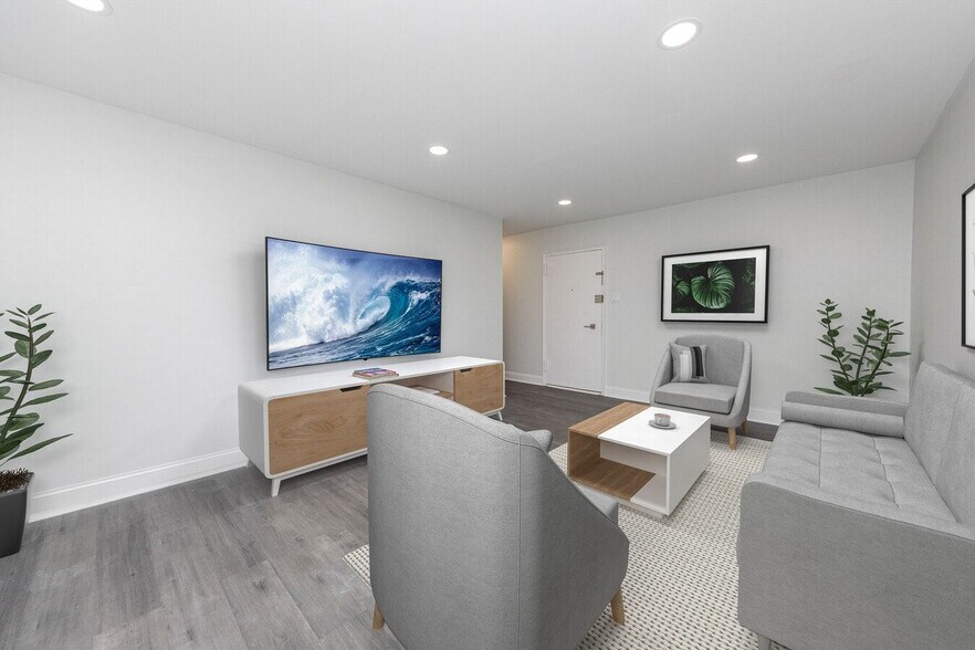 Oxford Apartments 64516461 Oxford Ave Philadelphia PA 19111