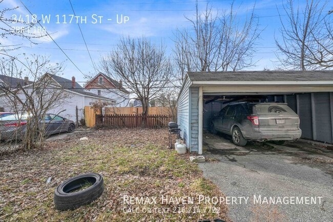 Building Photo - 3418 W 117th St