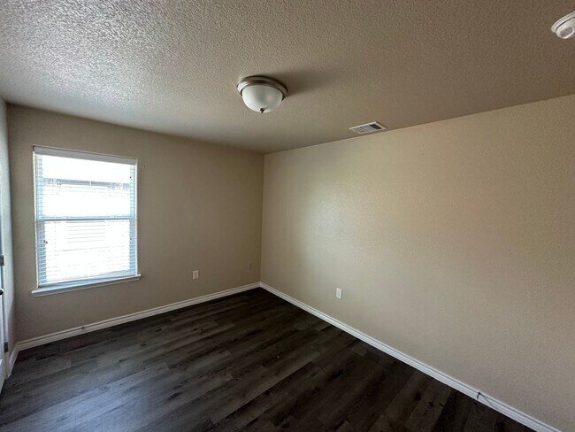 Building Photo - 3Bd/2Ba in Temple TX