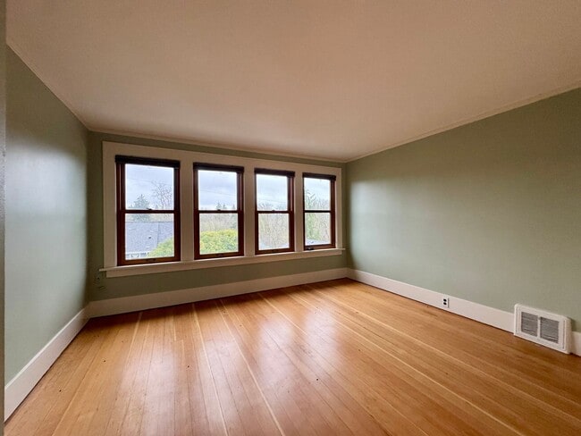 Building Photo - 6210 20th Ave NE