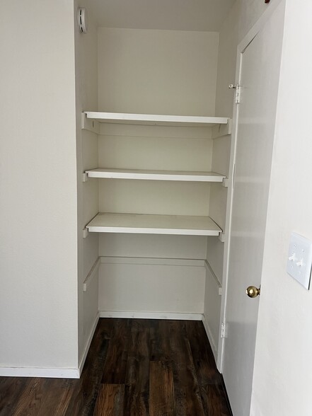 Master Closet 1 - 607 Zachary St