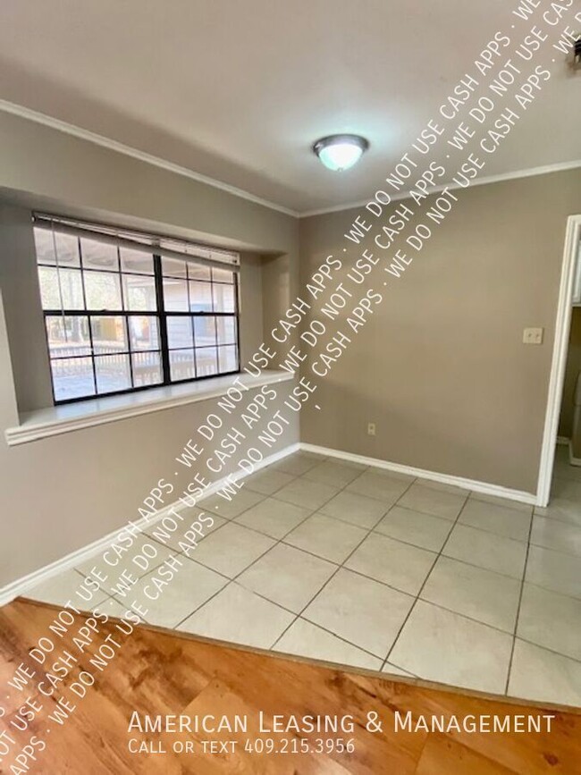 Building Photo - 8 La Costa Cir