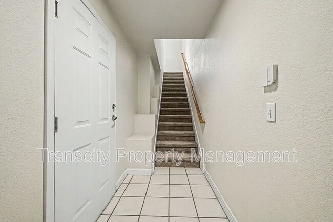 Building Photo - 4455 E Paradise Vlg Pkwy S