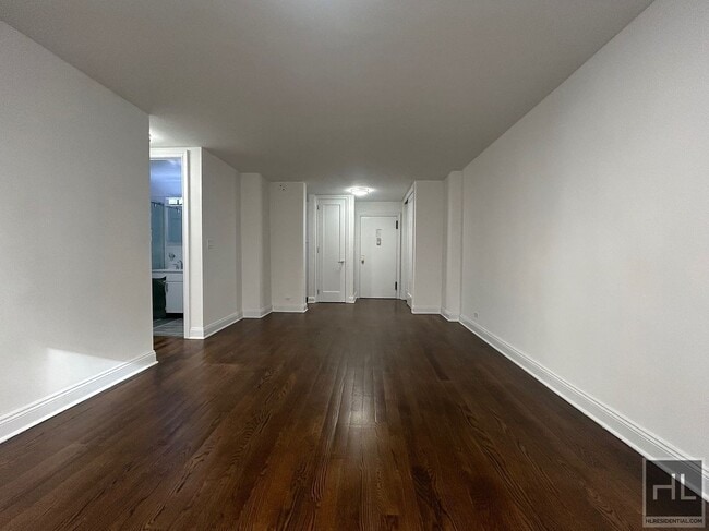 Building Photo - 96-95 5th Ave