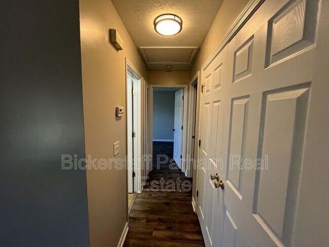 Building Photo - 24 Crosswinds Rd