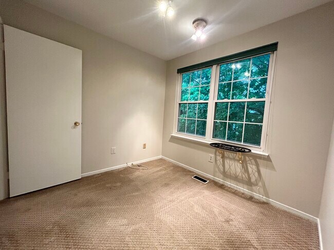 Building Photo - 10378 Bridgetown Pl