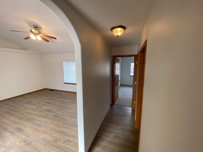 Building Photo - 856 N Doryport Ct