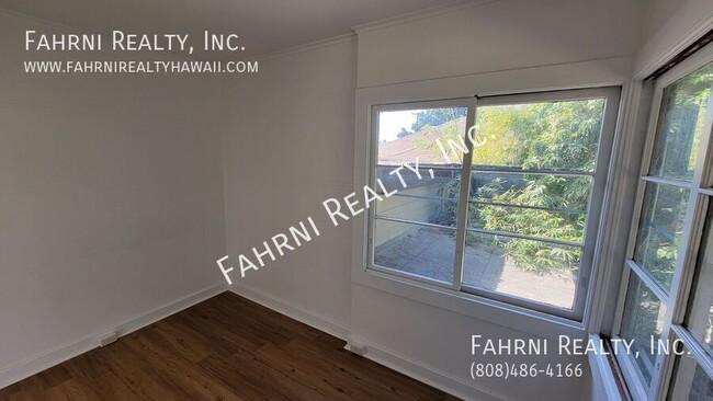 Building Photo - Fully Remodeled 2 bedroom 1 bath single fa...