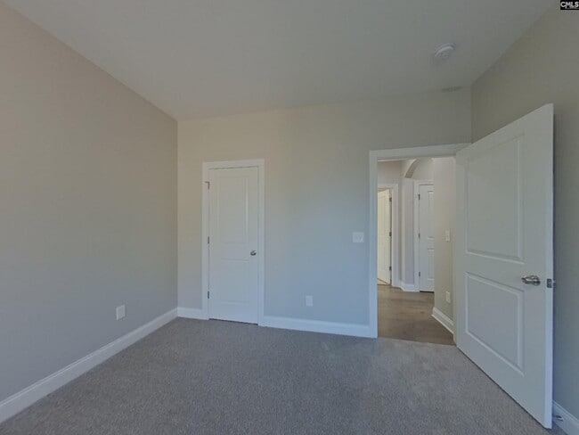 Building Photo - 541 New Cut Ln